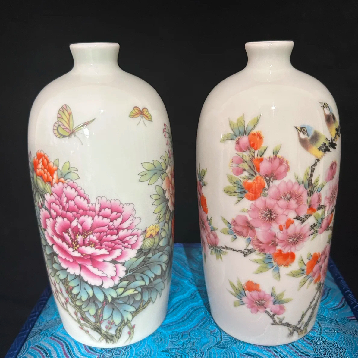 景德镇陶瓷国色水点小对瓶摆件