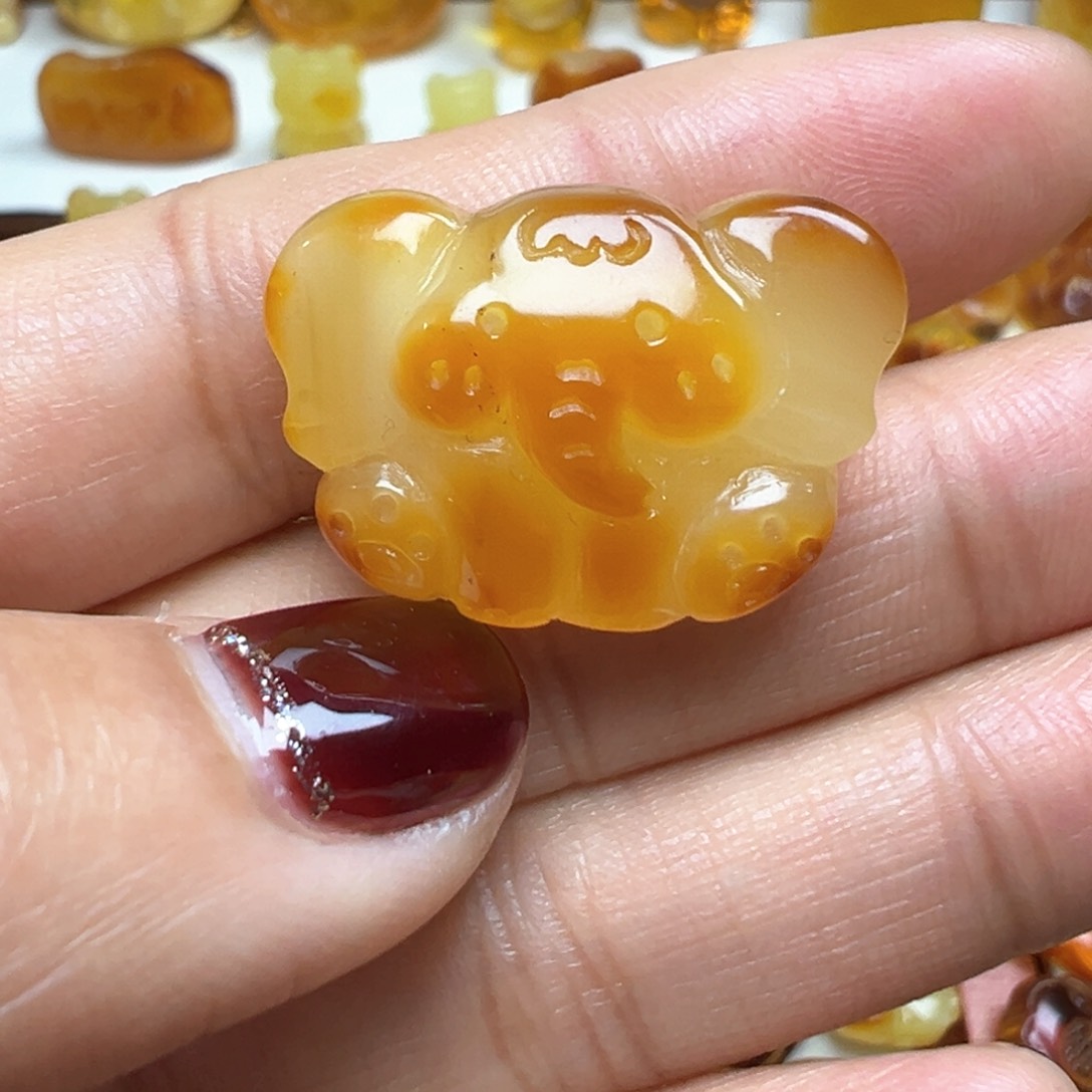 琥珀吊坠(不含链)未镶嵌