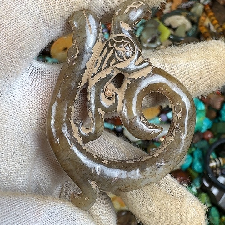 和田玉未镶嵌挂件