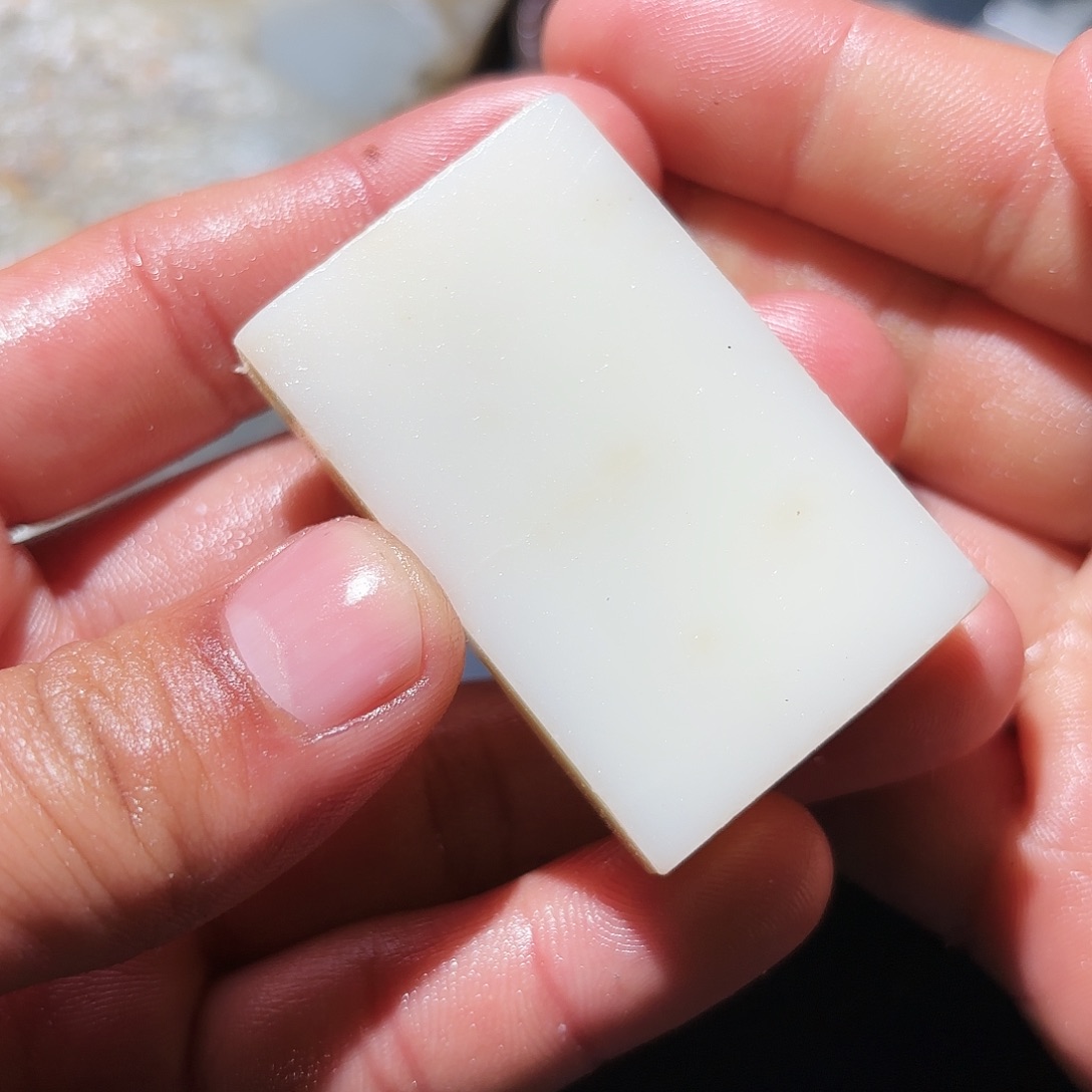 和田玉未镶嵌珠宝奇石