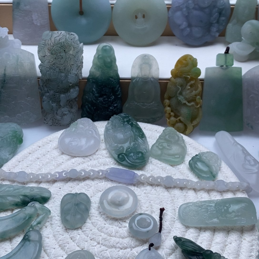 未镶嵌定制翡翠w