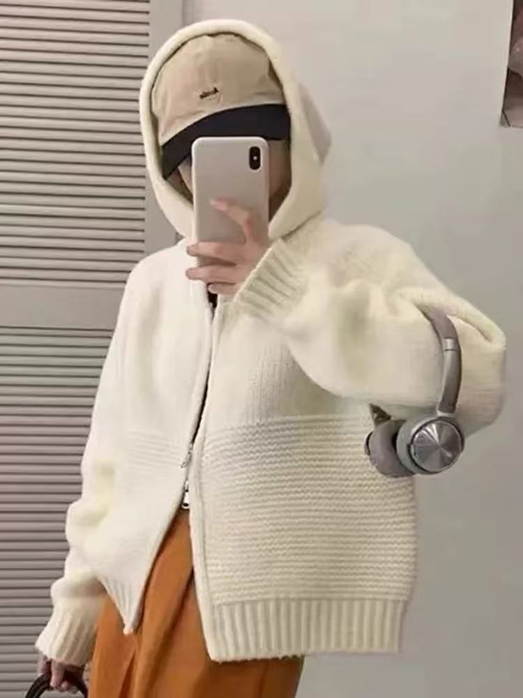 25年秋冬新款连帽套头针织毛衣宽松慵懒休闲百搭软糯外传针织上衣