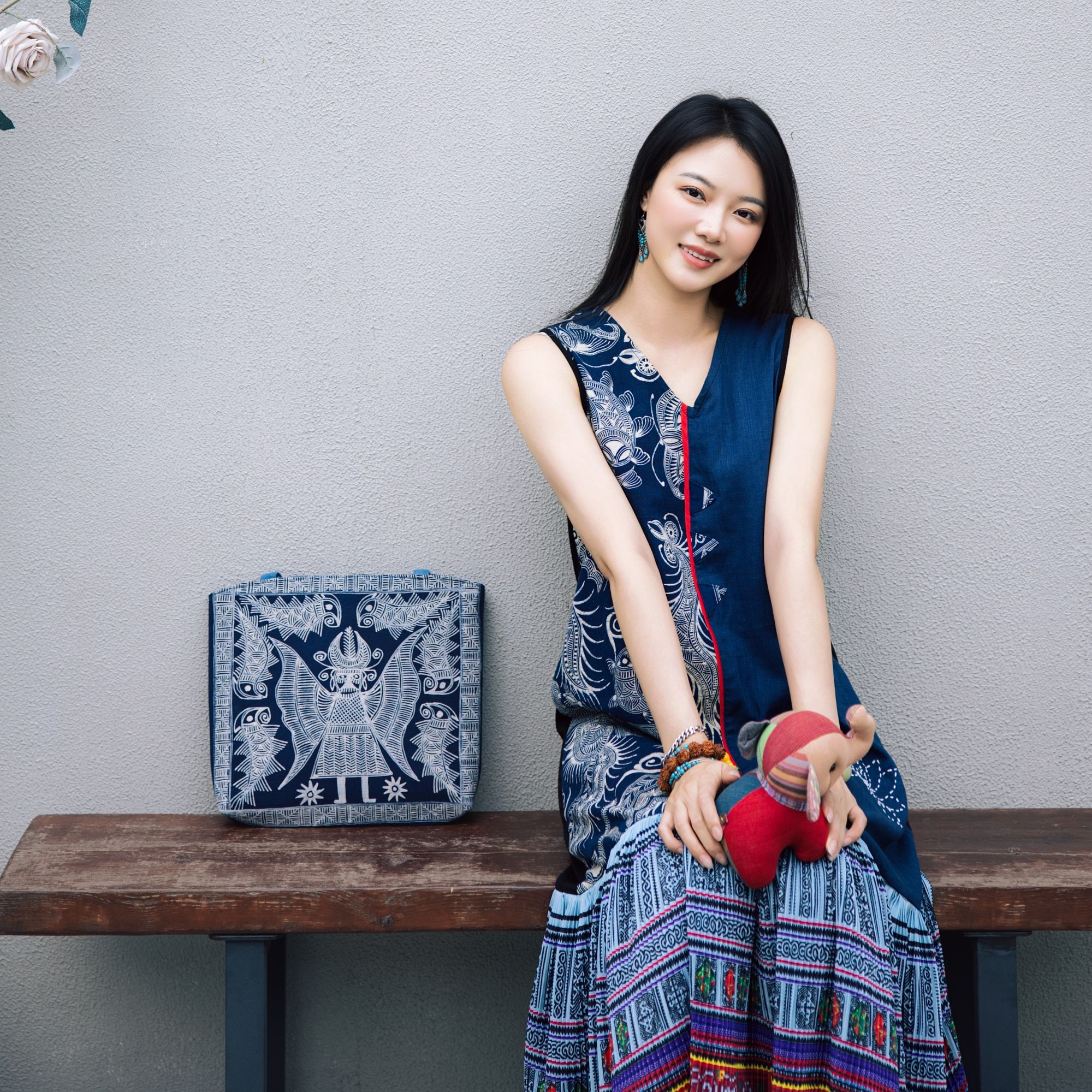 【咏春】民族风国风复古中国风碎花中式长款文艺蜡染包休闲气质蓝色