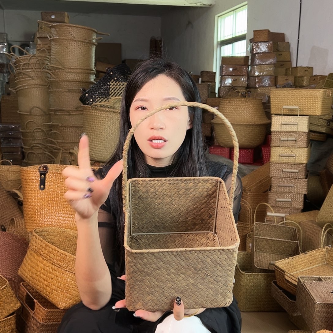 草编草编包/草编收纳盒带瑕疵