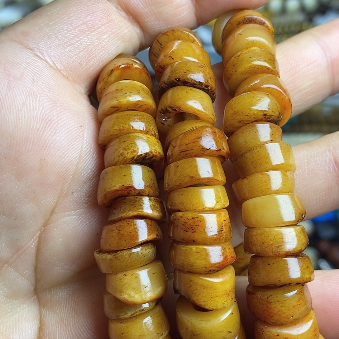 贝壳手串/手链……………………………………………………