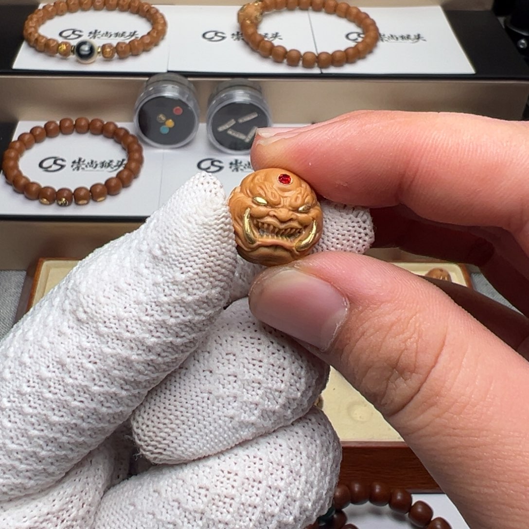 k***阿猴头核桃吊坠獠牙恶僧