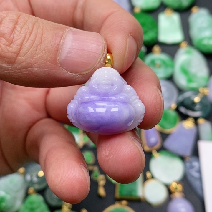 翡翠颈饰未镶嵌吊坠