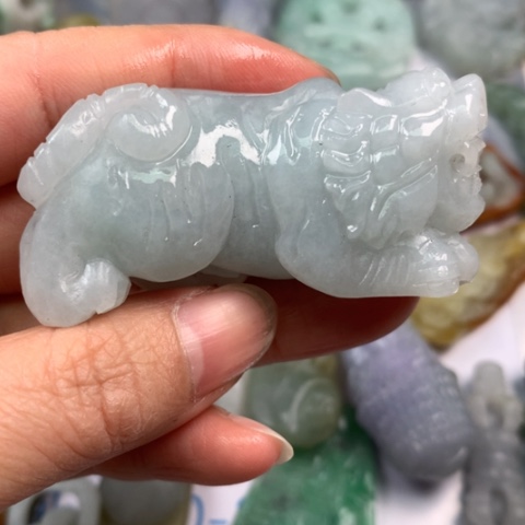 定制翡翠未镶嵌翡翠