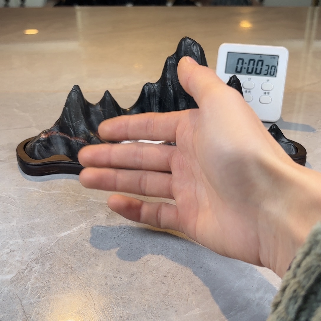 上***虎灵璧石手工雕刻奇石摆件