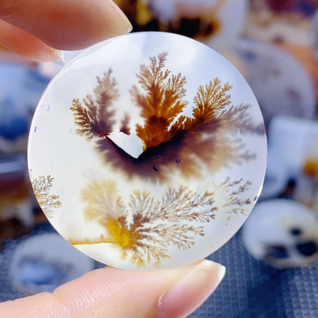 玛瑙/玉髓未镶嵌珠宝奇石