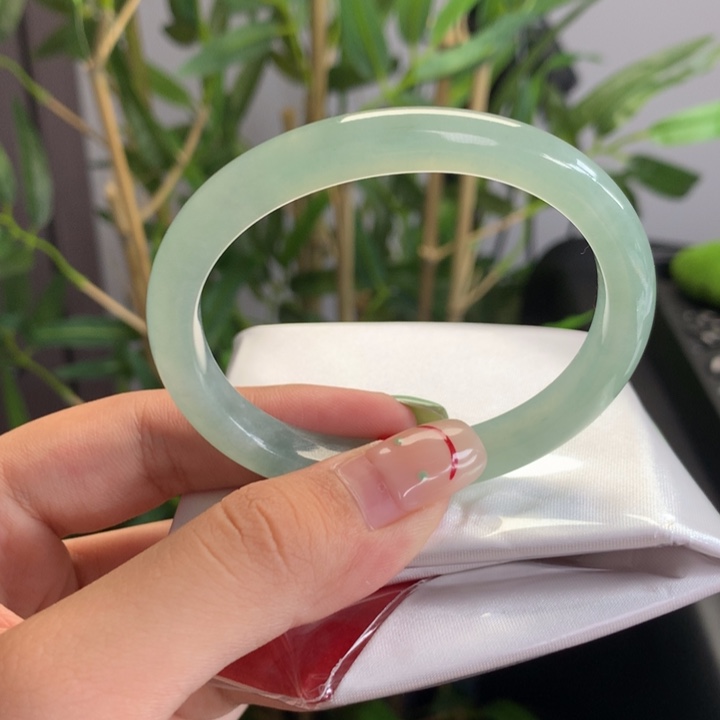 未镶嵌手镯翡翠贵妃2