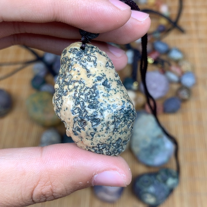 玛瑙/玉髓珠宝半成品未镶嵌燕**辰