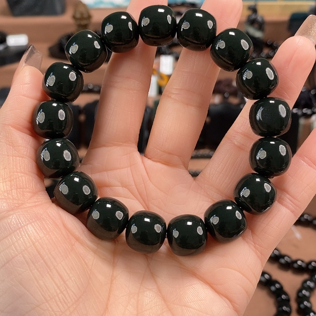 海***上和田玉未镶嵌手链14特细