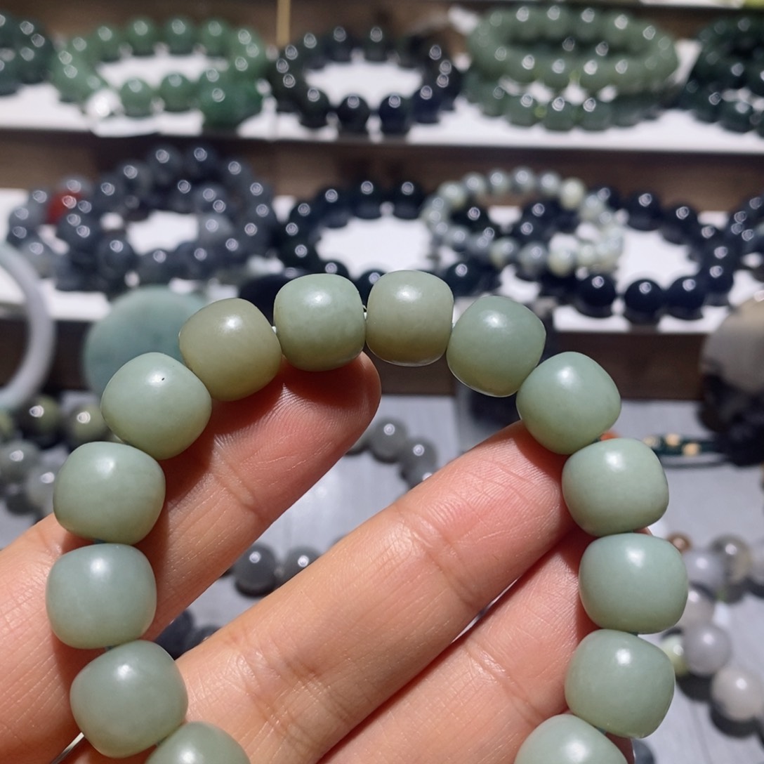 和田玉手链未镶嵌