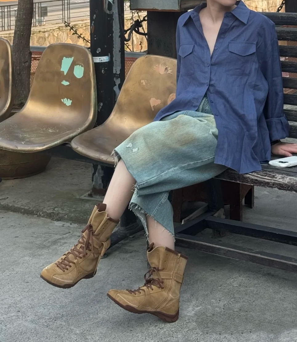 萝茜妮嫚新款时尚百搭英伦风厚底牛仔做旧高帮复古真皮透气马丁靴