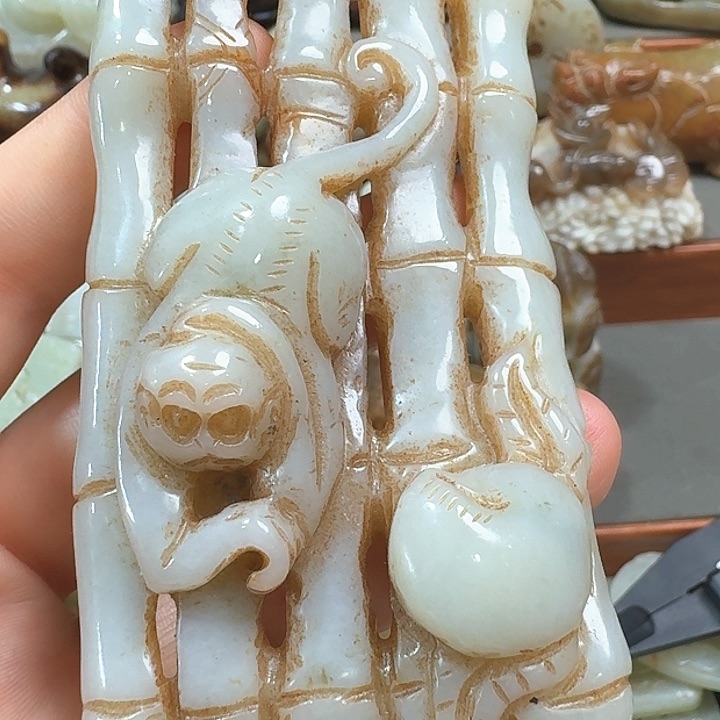 和田玉未镶嵌摆件感**生