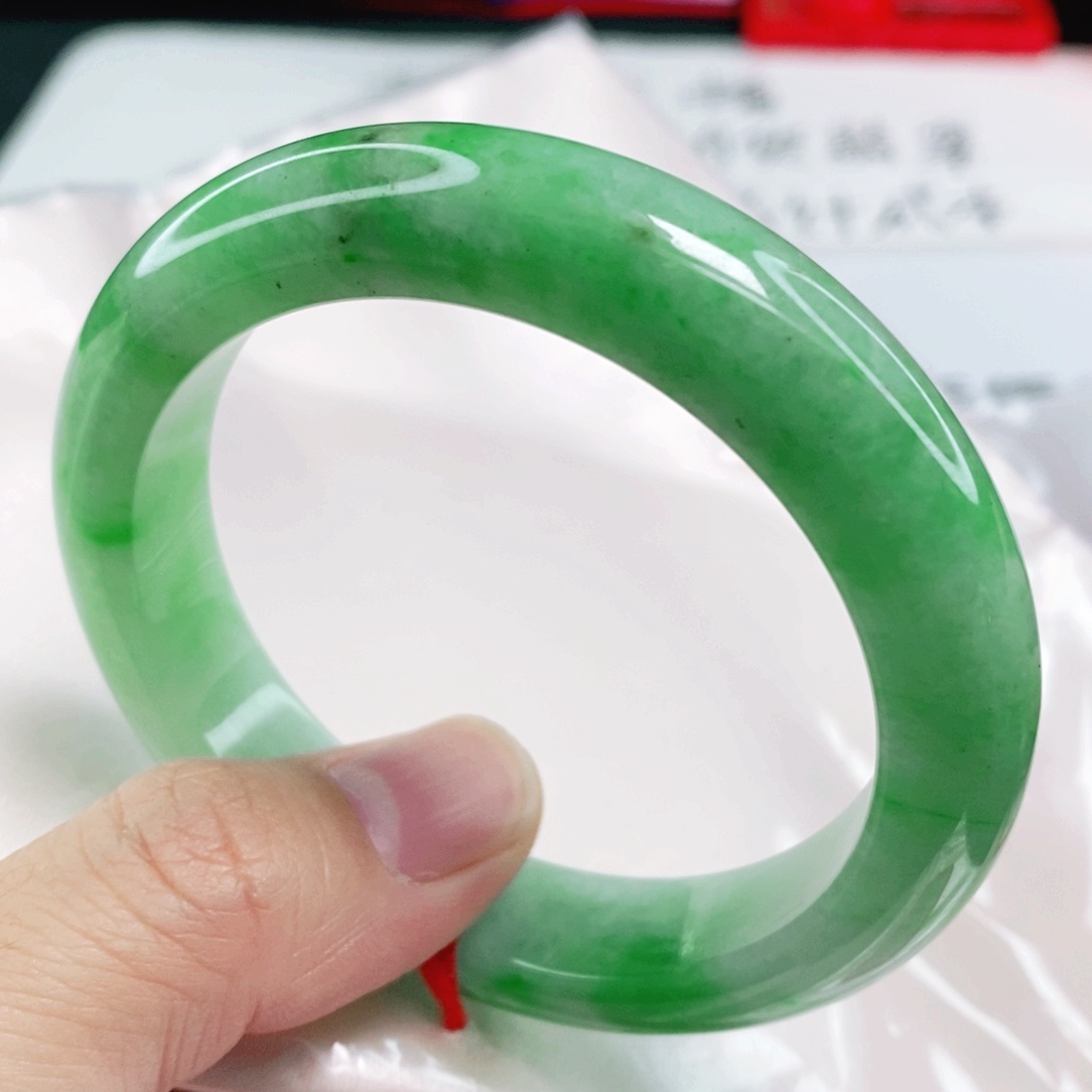 未镶嵌手镯翡翠56圈口新货力推