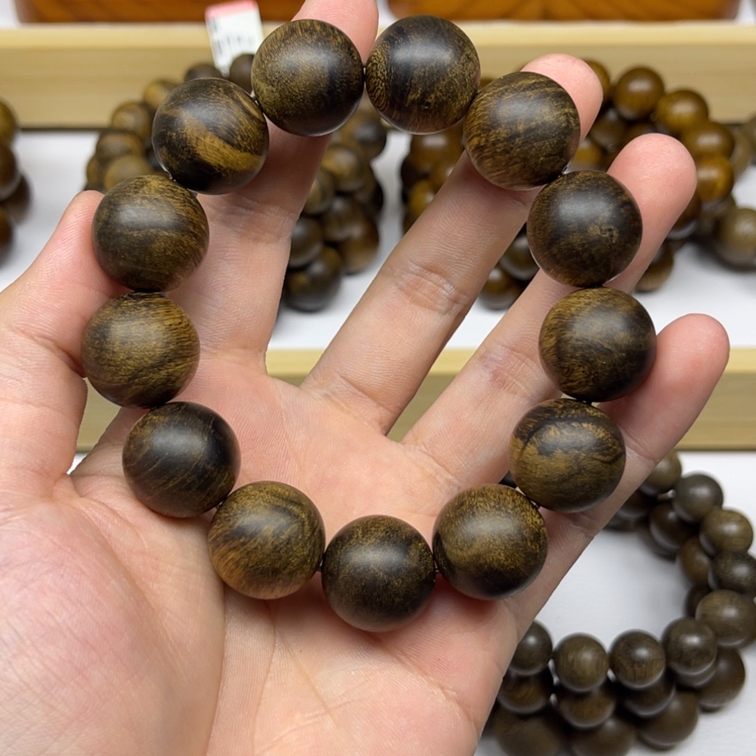 羲***厂手串沉香越南芽庄虎斑留疤白棋楠1.8