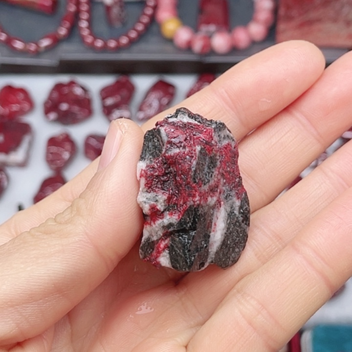 天然辰砂朱砂毛料