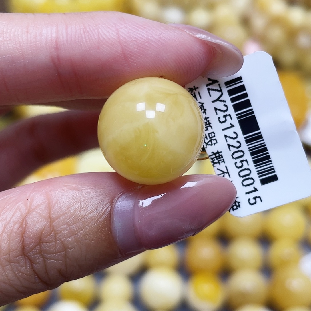 蜜蜡未镶嵌裸石16.8mm