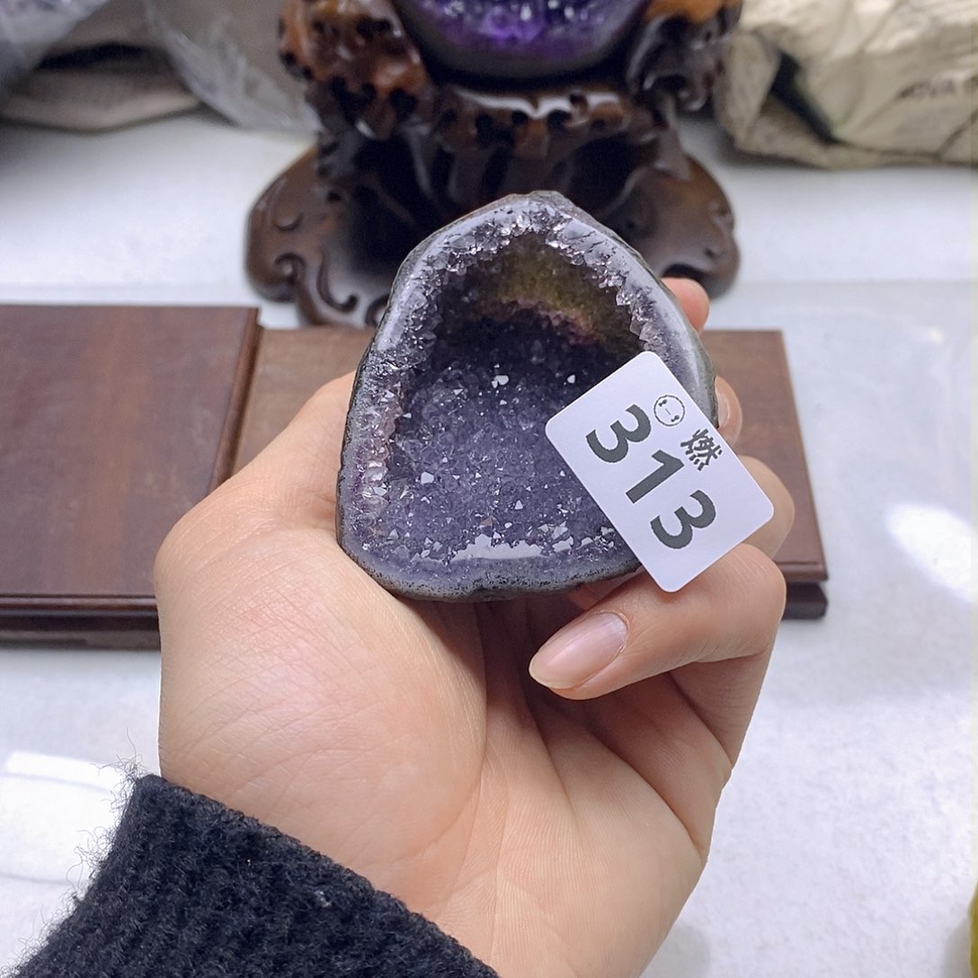 紫晶大型摆件（非配饰）未镶嵌