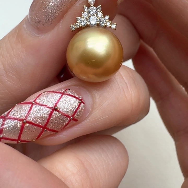 海水珍珠颈饰18K金镶嵌