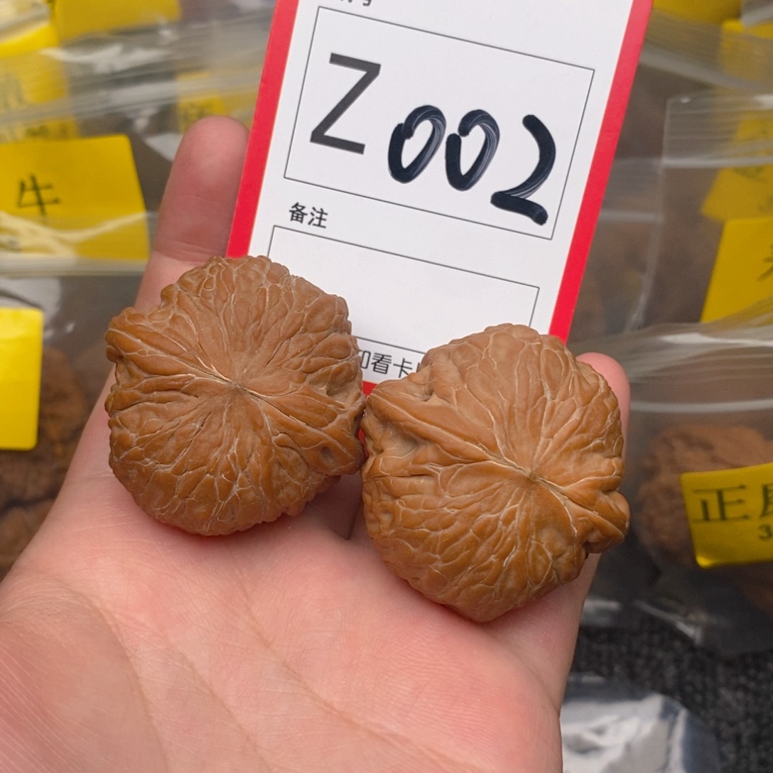 文玩核桃把件@**生铁锤妹妹