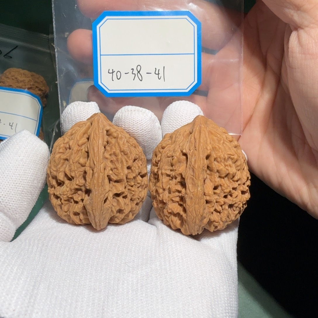 文玩核桃吊坠南疆高炮010