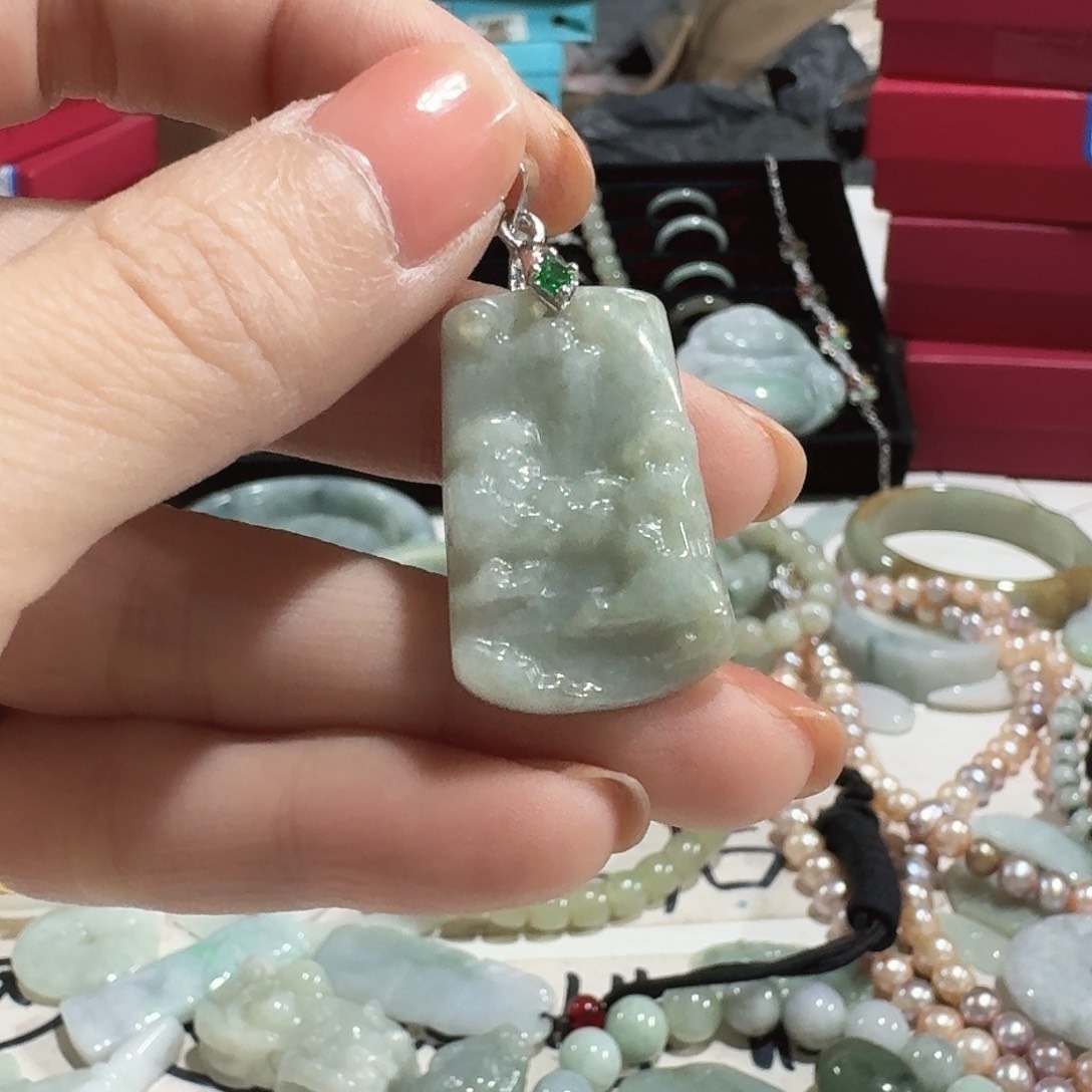 娟***风翡翠未镶嵌颈饰5646