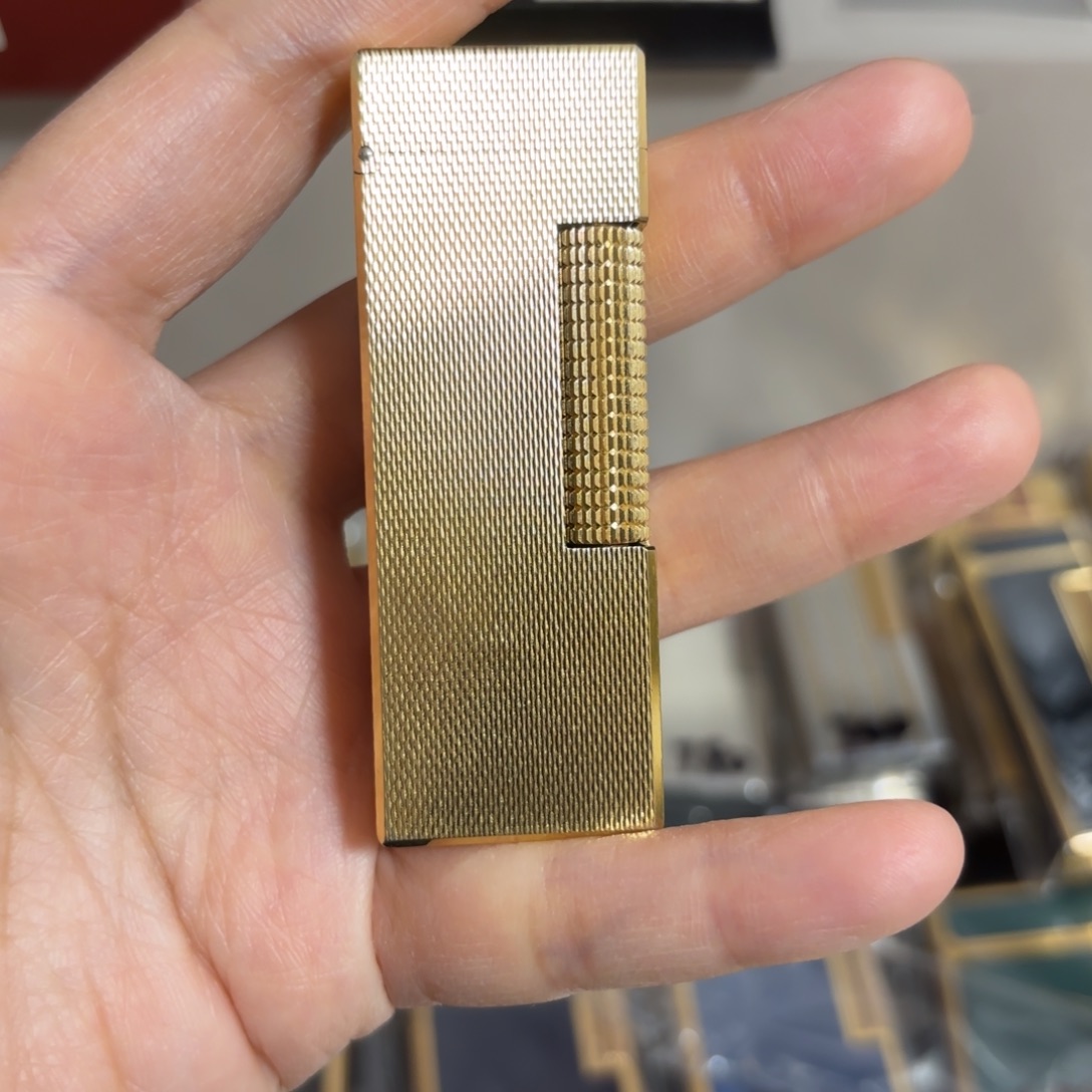 都登卡中古打火机