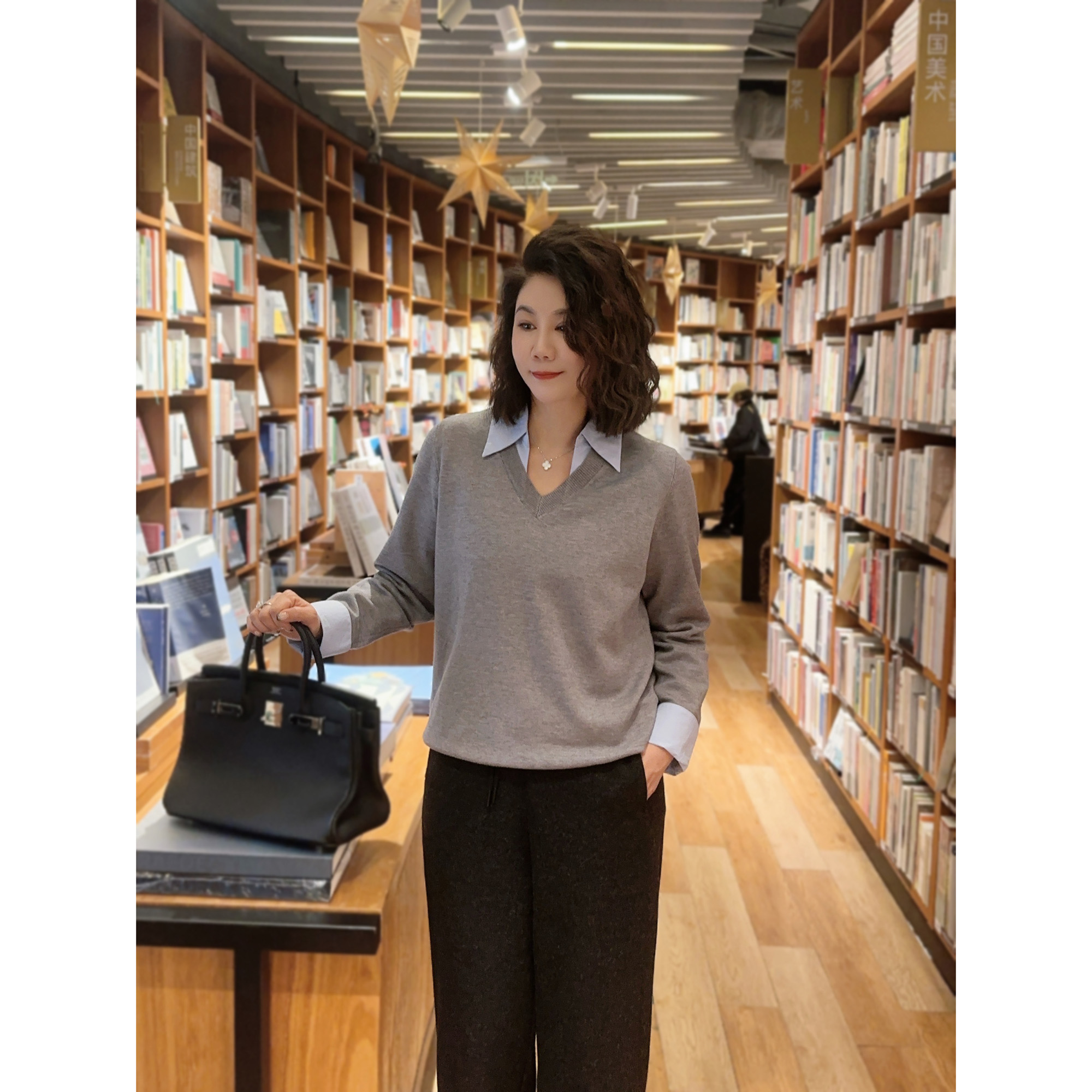 微胖女装【气场学姐】衬衫领假两件毛衣显瘦秋冬拼接上衣671