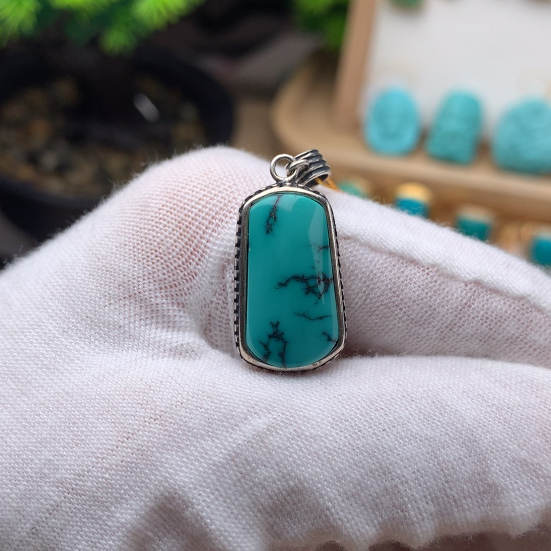 绿松石珠宝奇石银S925镶嵌