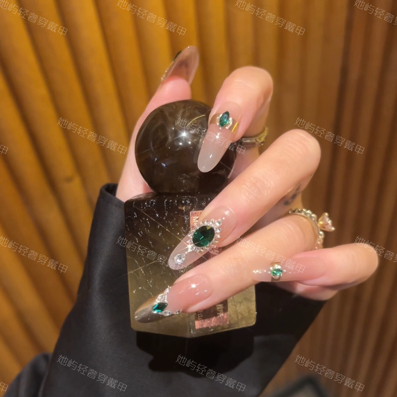 【祖母绿】纯手工穿戴甲带钻魔镜粉爆闪秋冬显白裸色清透氛围感温柔