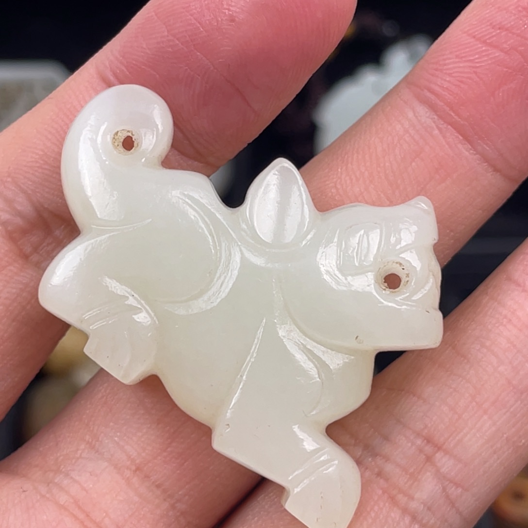 和田玉（糖玉）颈饰未镶嵌