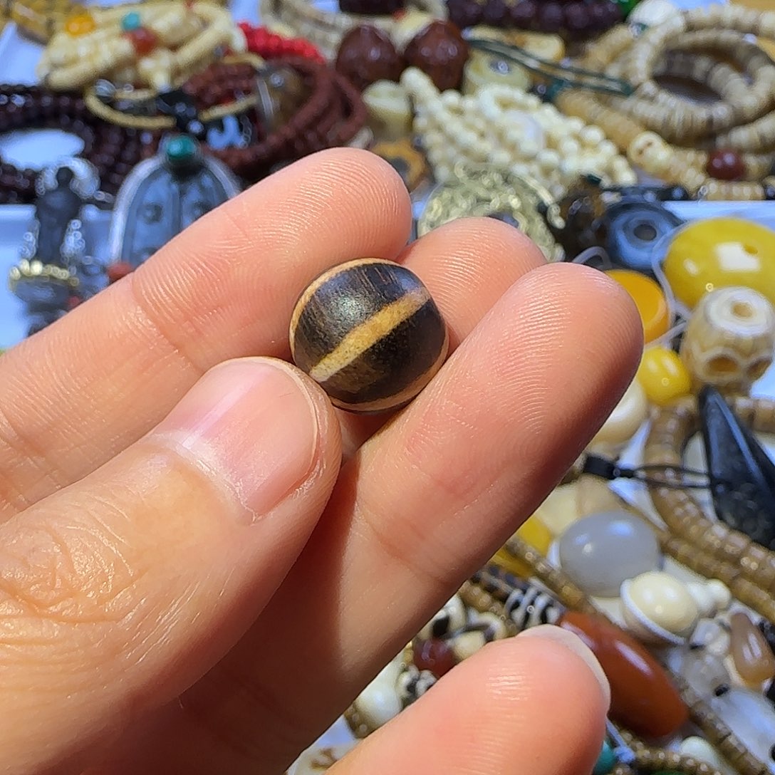 蹭***蹭吊坠柏香籽/百香籽