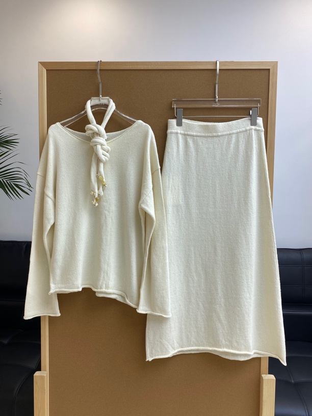 DIANA VEVINA套装｜同款多色手工钩花钉珠套装151/136