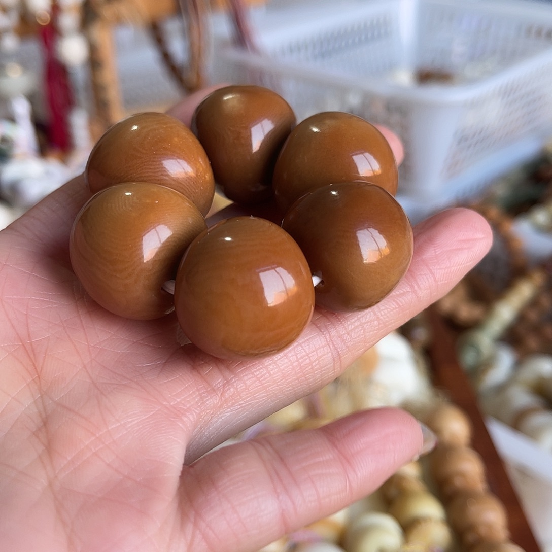 棠****手串菩提根/象牙果牙果风化16颗