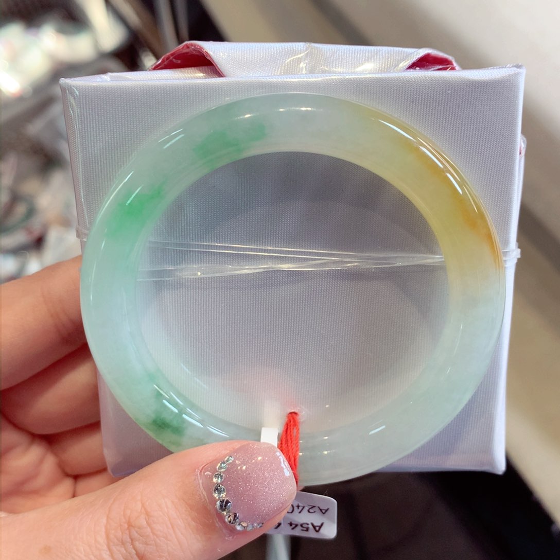 翡翠手镯未镶嵌32圆条77