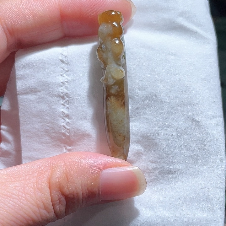 颈饰未镶嵌翡翠天