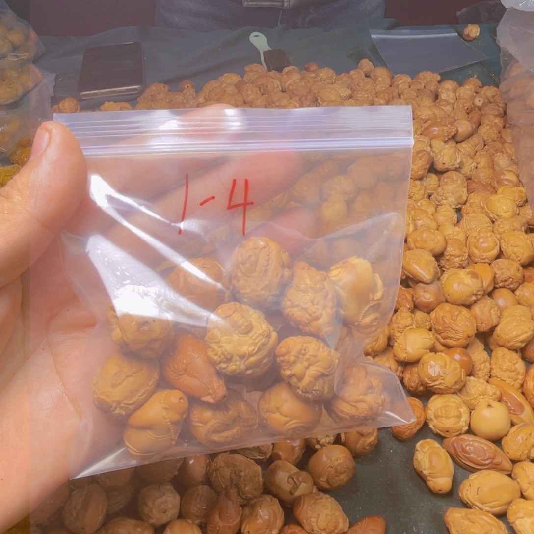 橄榄核吊坠橄榄核