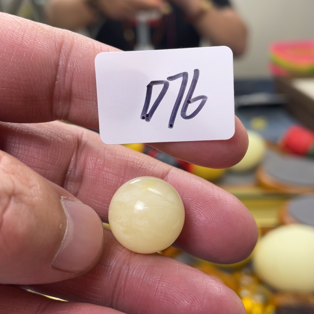 手链琥珀未镶嵌多样性发，发其中一件