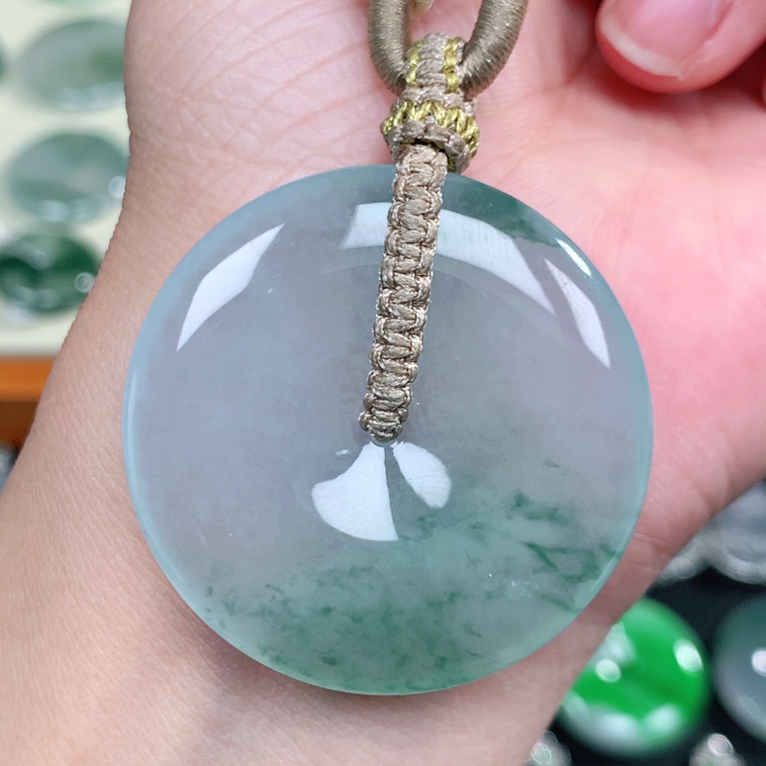 翡翠未镶嵌吊坠(不含链)38-6.5