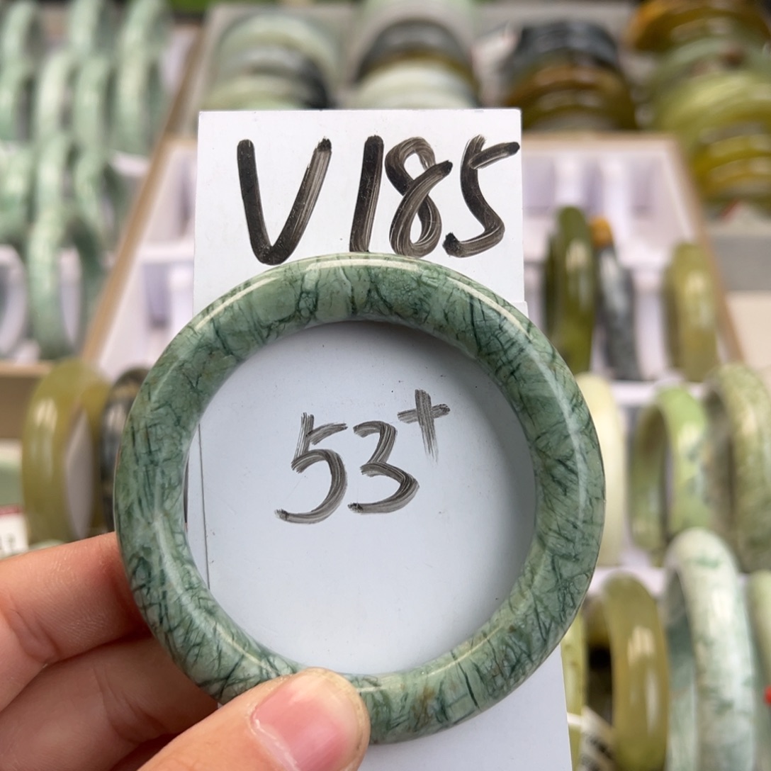 岫玉手镯未镶嵌天然岫玉微瑕