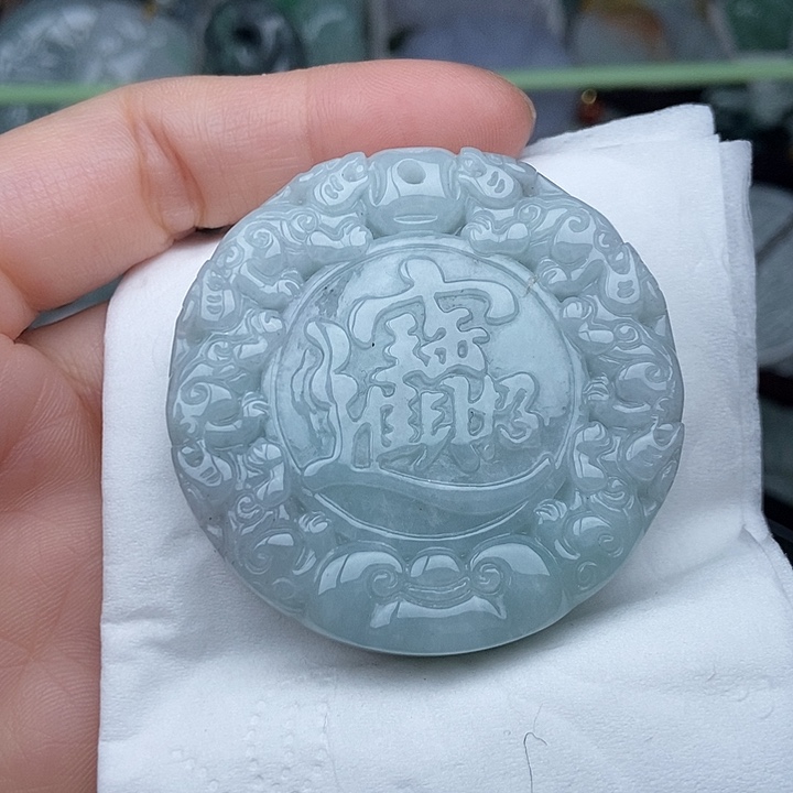 翡翠未镶嵌颈饰翡翠双面