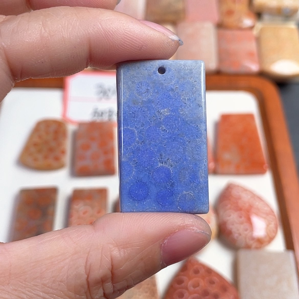 【闪购商品】硅化玉吊坠(赠链)未镶嵌久*