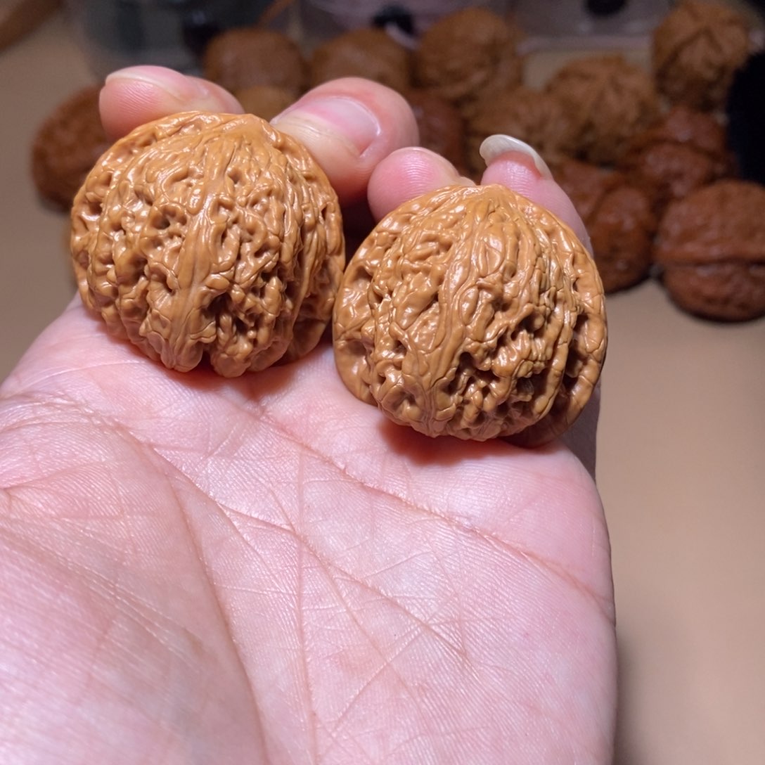 文玩核桃把件全品无修35尺红玛瑙