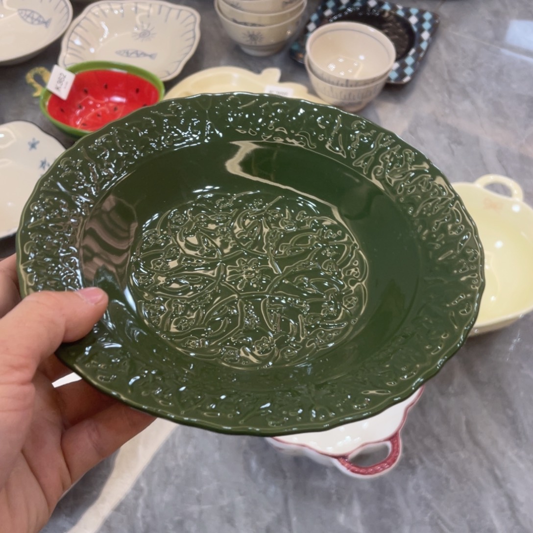 陶瓷微瑕餐具介意勿拍，满18飞！