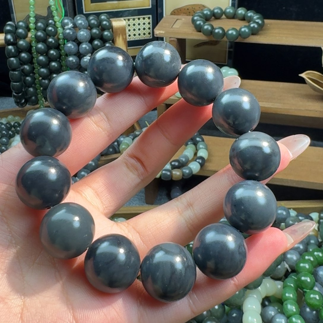 和田玉手链未镶嵌