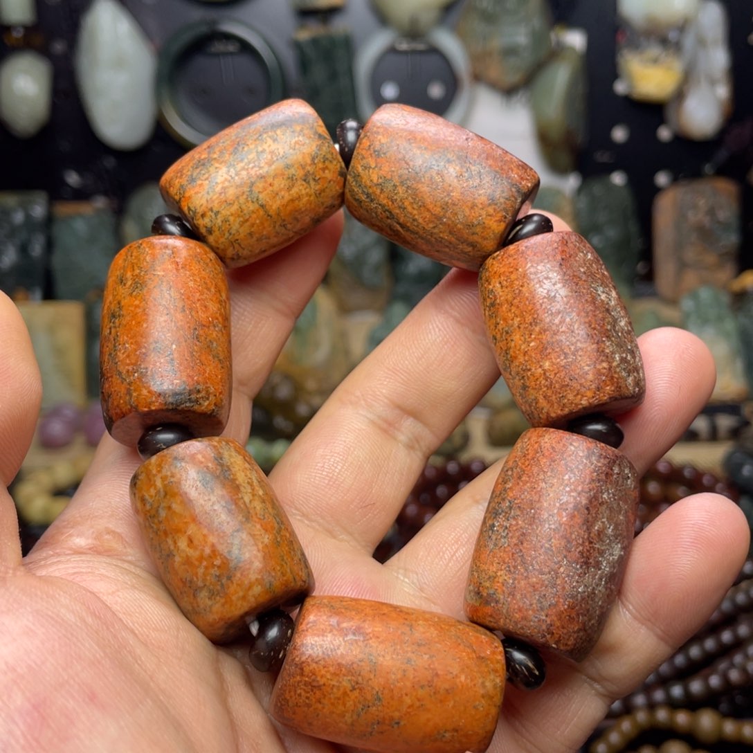 岫岩河磨玉（透闪石质玉）未镶嵌颈饰