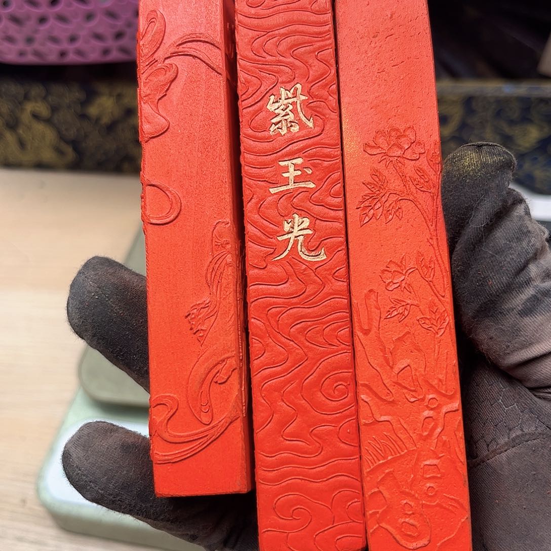 哈哈哈哈哈刚刚3条